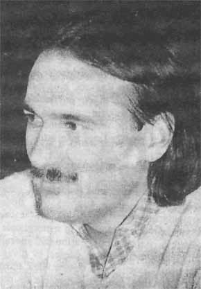 Mircea Mihaies